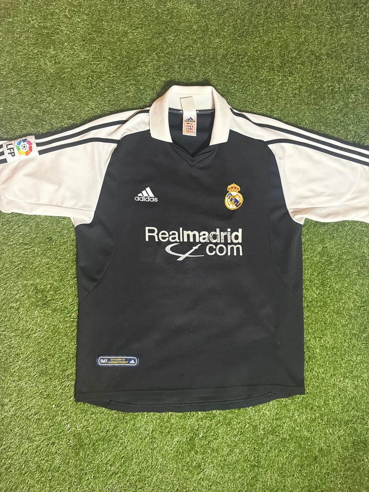 Real Madrid 2001-02 Adidas Away — adidas