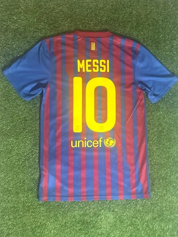 FC Barcelona 2011-12 Messi 10 Nike Home — Nike (3)